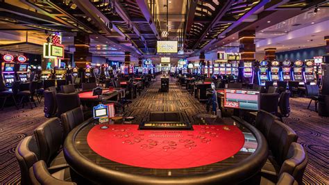 Caesars Sportsbook At Isle Casino Bettendorf Review.